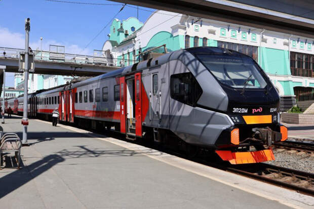 В Новосибирске электрички переходят на летнее расписание с 6 апреля