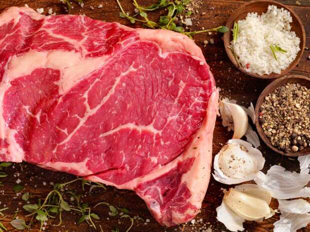 10 продуктов, которые вы должны избегать, если у вас проблемы с сердцем и давлением