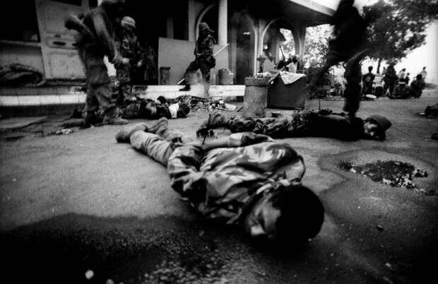 Побывать в аду и вернуться обратно: 30 лет работы военным фотокорреспондентом