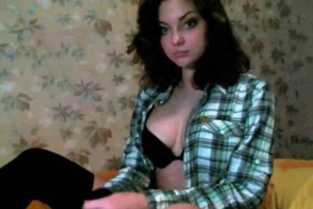 Андрей Петров напомнил всем о вебкам-карьере бизнесвумен Зарыковской. Из-за скелета в шкафу она подала в суд