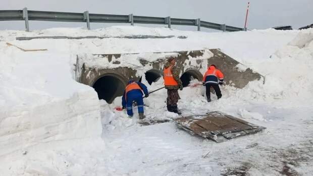 Подготовку к первой волне паводка в Алтайском крае держат на особом контроле