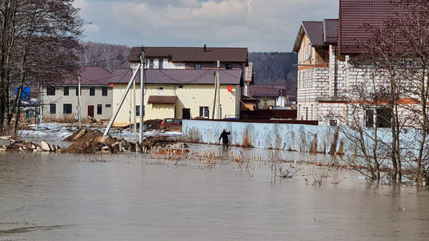 В России началось весеннее половодье: на каких реках поднялся уровень воды