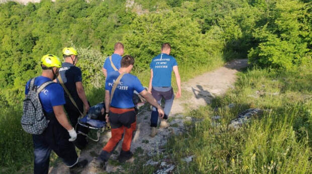 На Мангуп-Кале туристка повредила ногу