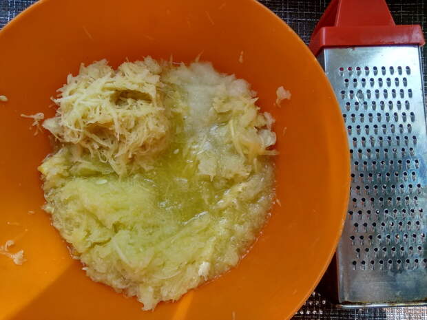 Котлеты по постному рецепту (честно говоря, они гораздо вкуснее кабачковых)