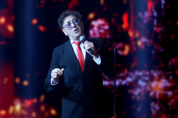 Продюсер Дворцов назвал песни Лепса и Расторгуева подходящими для гимна 9 Мая