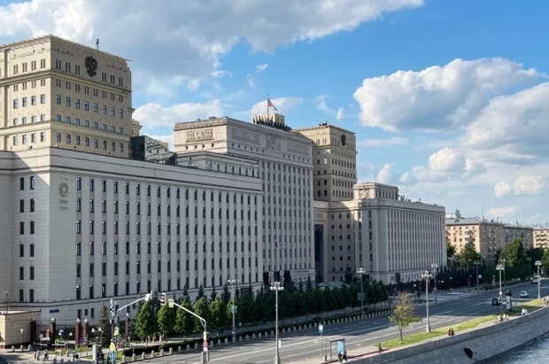 В МО напомнили о ракетном ударе по Киеву в случае попыток срыва Дня Победы