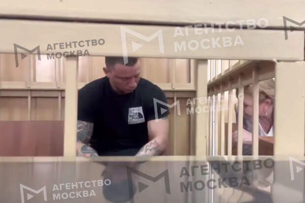 Shot: сбивший Добромилову байкер разрыдался в суде