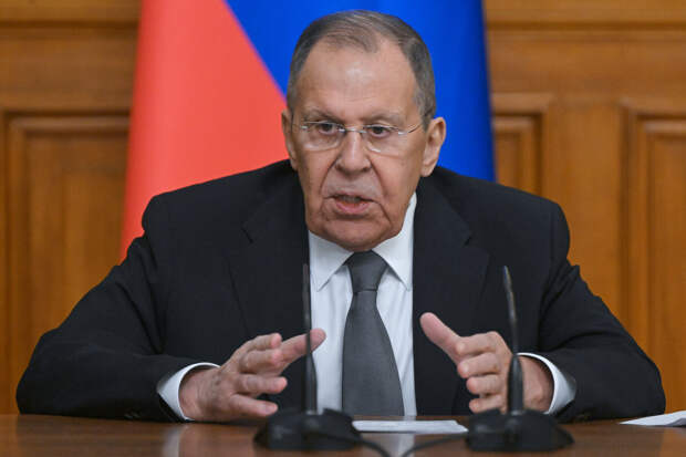 Лавров: РФ готова содействовать политико-дипломатическому урегулированию в Иране