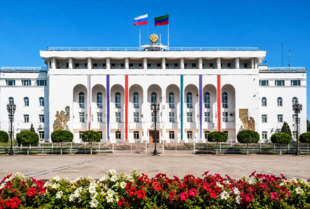 Врио главы Дагестана отправил правительство региона в отставку