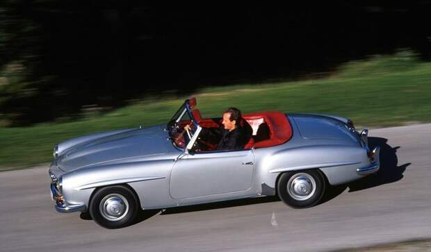 Mercedes-Benz 190 SL празднует круглую дату (9 фото)