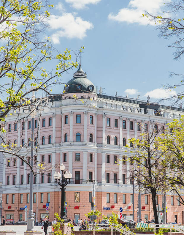 Тверская 16 а. HM Тверская 16. Тверская 16 СПБ. Галерея актер Тверская 16. Галерея актер HM