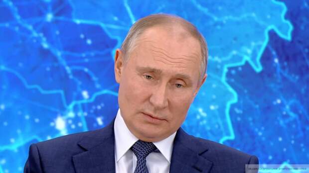 Путин выступил в защиту россиян перед западным журналистом