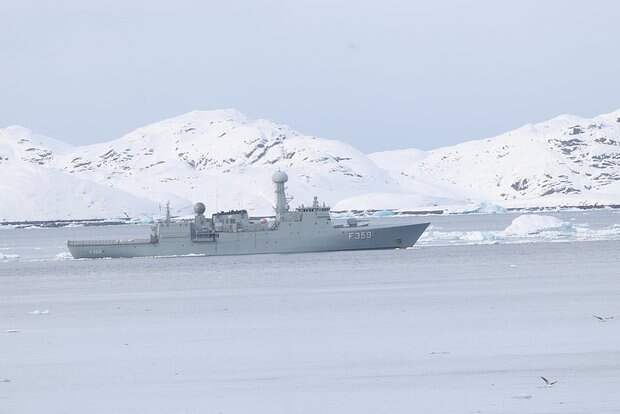 Во Франции раскритиковали датского генерала за слова об угрозе Гренландии от России