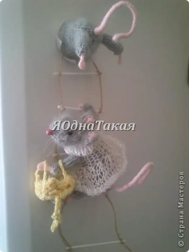 Мышки-воришки