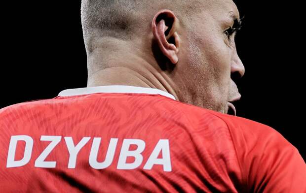 Дзюба готов играть за сборную: «Первую половину сезона в РПЛ я не уступил никому из российских нападающих»