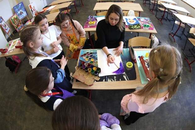 Учителя делятся ожиданиями от школы будущего