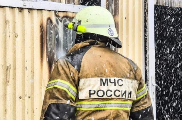 В Санкт-Петербурге на парковке сгорели пять автомобилей