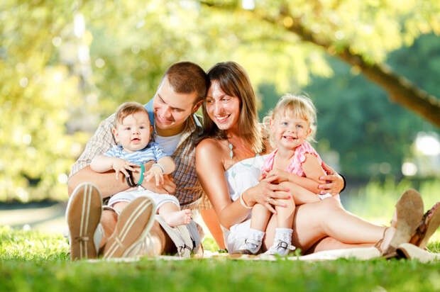http://blog.blessayurveda.com/wp-content/uploads/2016/03/5-Important-Ways-to-Live-a-Healthy-Life.jpg