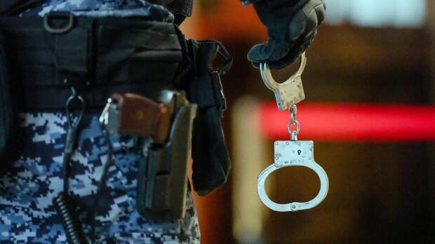 Начальника челябинской колонии задержали по подозрению в получении взятки