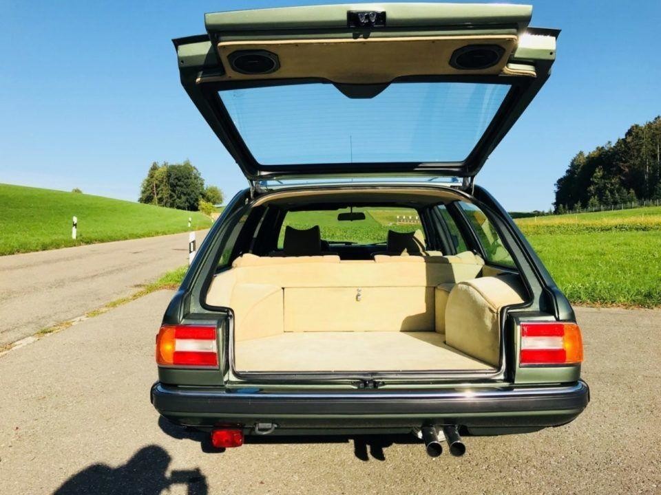 Прототип BMW 735i Touring E23 выставили на продажу в Швейцарии