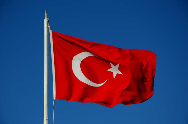 Байрактар: сделки с Россией по газу помогли Турции избежать энергокризиса