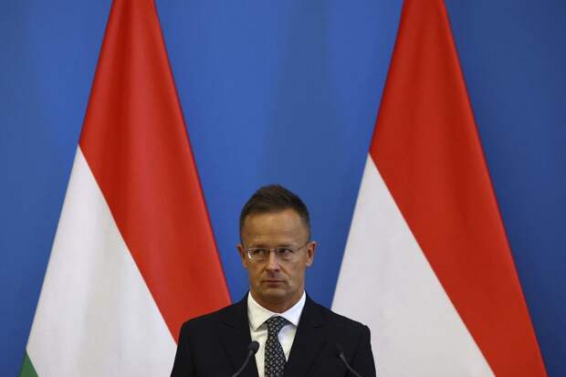 Сийярто: Россия передала Венгрии сведения об устранении повреждений на "Дружбе"