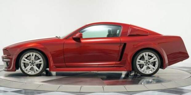 Купе Tractorri из Mustang и Gallardo