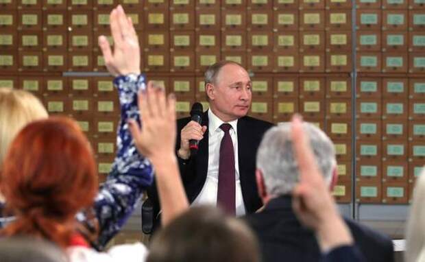 «Открытая власть в действии»: как в Крыму отреагировали на поручения Путина