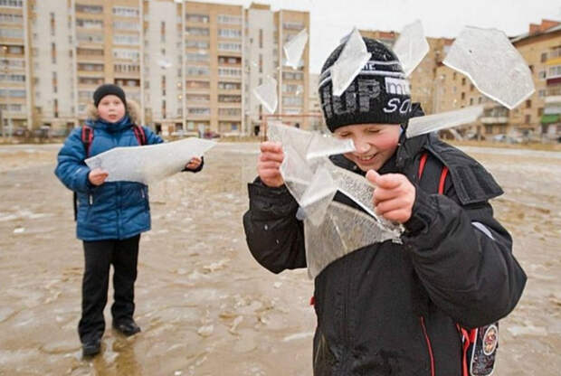 Осколки льда. Осколки льда.