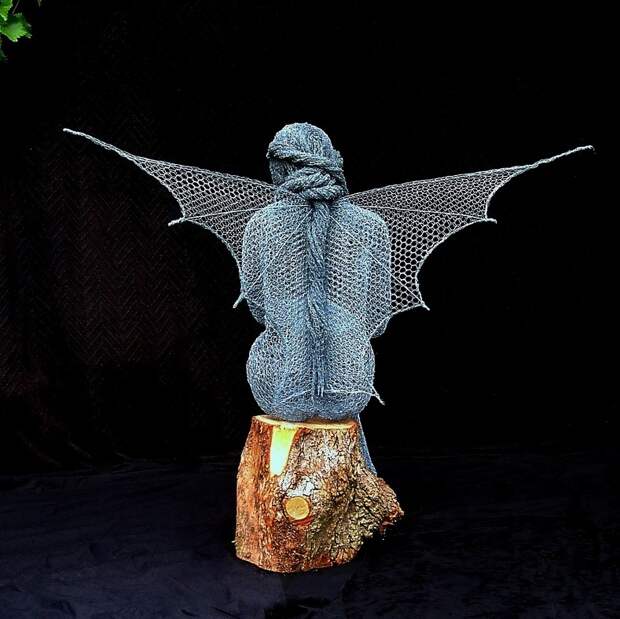 Derek Kinzett Wire Sculpture 2010.