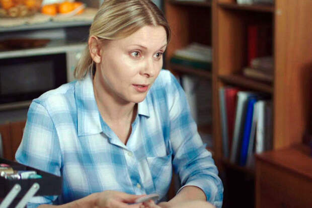 Сенатор Гибатдинов усомнился в психическом здоровье актрисы Яны Трояновой