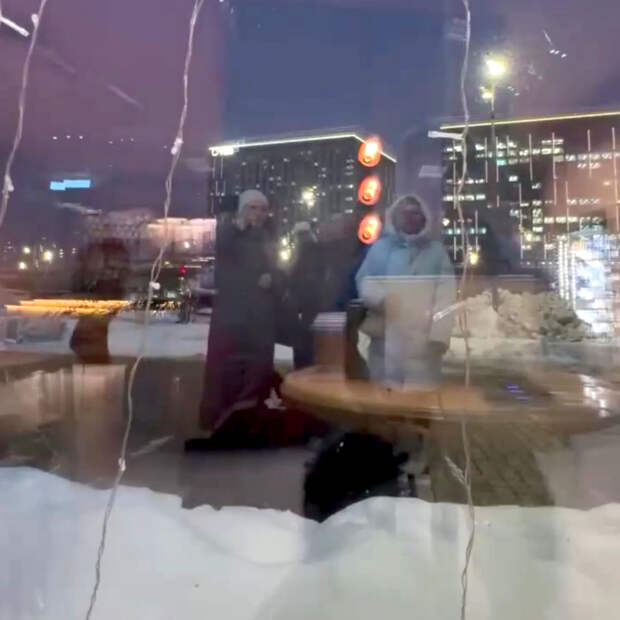 Москвич бросил двухлетнего сына спать на улице и ушел