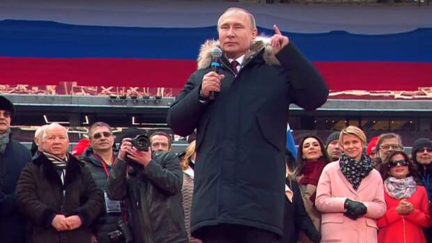 Нужно добиться того, чтобы будущие поколения россиян были счастливы — Путин