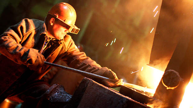 Белоусов одержал полную победу над металлургами: Цена на сталь для внутреннего рынка идёт вниз