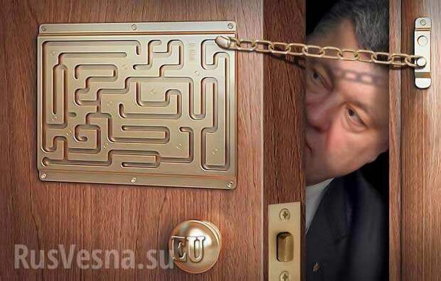 poroshenko_podsmatrivaet.jpg?itok=BWz75-