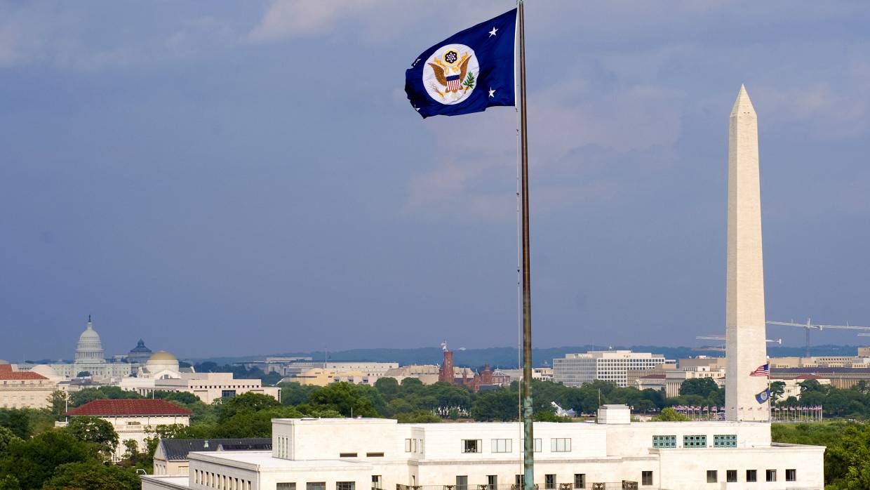 СВР: США через каналы Госдепа распространяют информацию о «вторжении» России на Украину