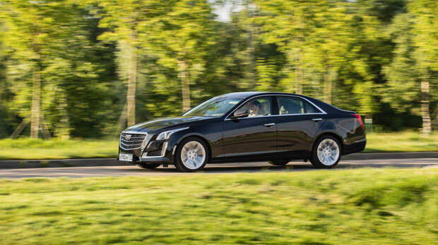 Cadillac привез в Россию седан CTS с двигателем V6
