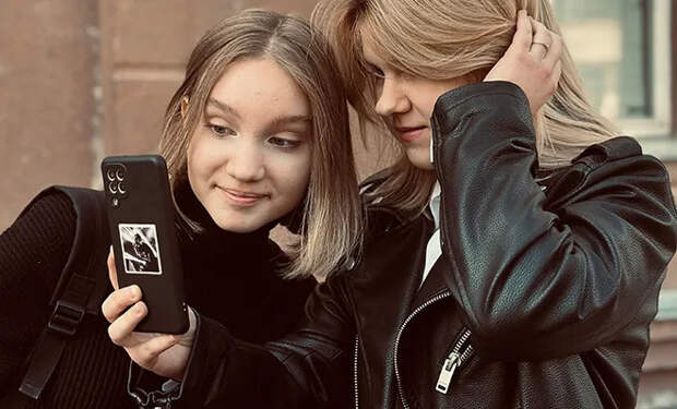 Российские девушки описали идеального партнера: почти все видят идеалом взрослого атлета с доходом