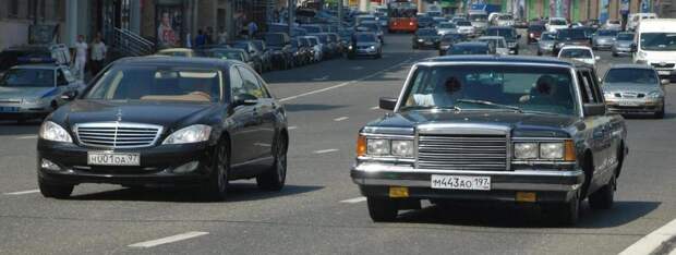 ЗиЛ-41047 на улицах