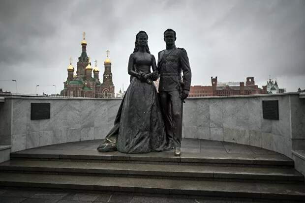Соседний город, картинка из глубинки.