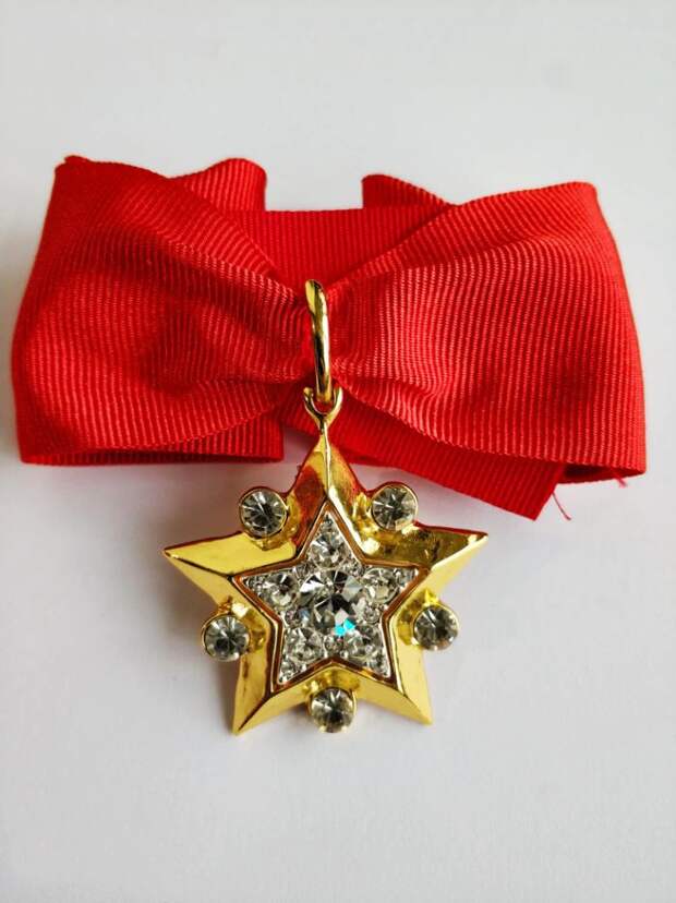 Когда в России упразднили маршальскую звезду - бриллиантовый знак отличия высших офицеров