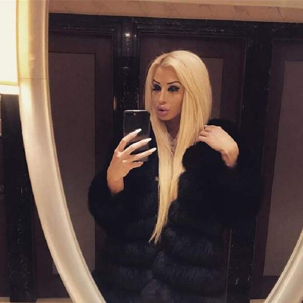 Паулина благодарна своим бывшим парням за то, что они помогли ей преобразиться в идеальную девушку (фото)