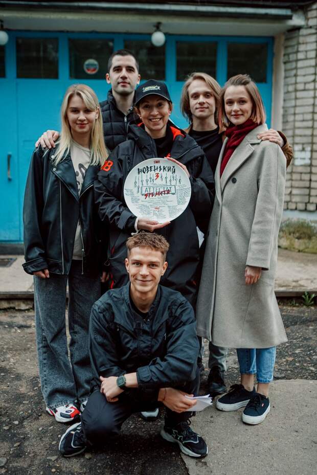 Стартовали съемки третьего сезона «Новенького» с Глебом Калюжным