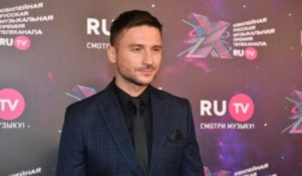 Появился новый паренек: Лазарев порвал связь со своим нежным дружком Малиновским