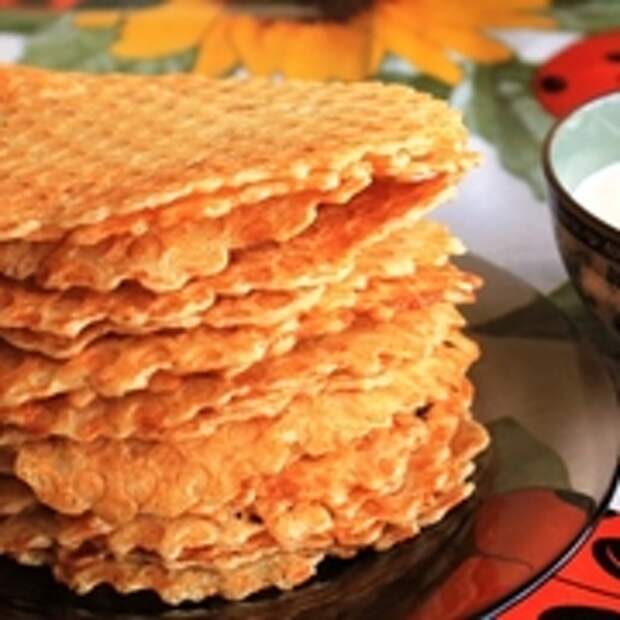 Картофельные вафли с луком