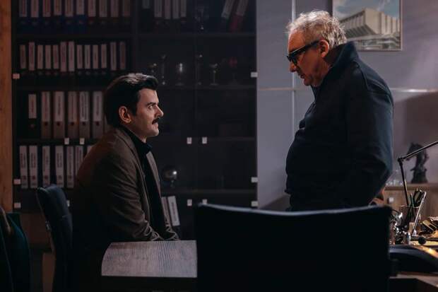 Антон Лапенко, Григорий Верник, Николай Фоменко сыграют главные роли в хоккейном драмеди Кинопоиска «Седьмой игрок»