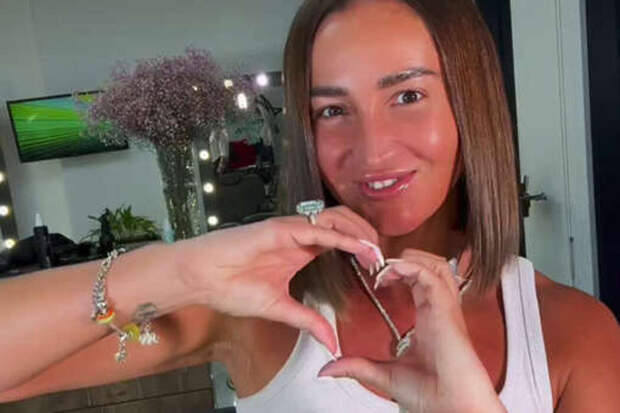 «Моя жизнь мне не принадлежит»: Ольга Бузова объяснила, почему плачет из-за маникюра