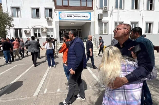 В Турции задержали больше 80 человек после стрельб в двух школах