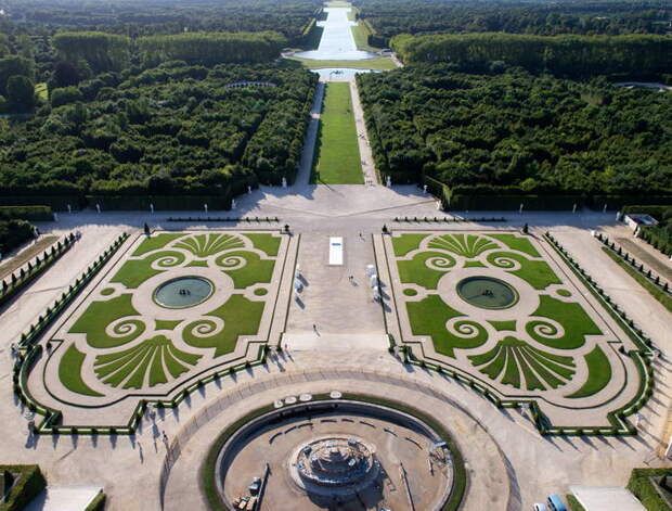 4. Сады Версаля, Франция. 