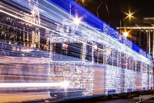 trams06 Чудесные светящиеся трамваи в ночном Будапеште